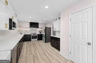 3350 Wildwood Rd, Suwanee, GA 30024 - Photo 11