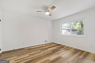 2414 Peachwood Cir NE, Atlanta, GA 30345 - Photo 17