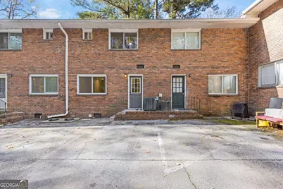 2414 Peachwood Circle NE, Atlanta, GA 30345 - Photo 19