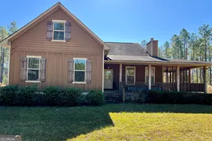 47 Southgate Ln, Hawkinsville, GA 31036 - Photo 1