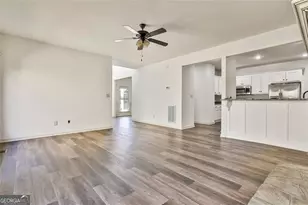 30 Camden Cir, Newnan, GA 30265 - Photo 13