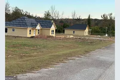 243 Kendall Drive, Griffin, GA 30224 - Photo 5