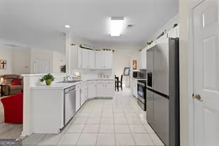 2053 Village Park Dr, Peachtree City, GA 30269 - Photo 15