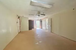 65 Mathews St, Fort Valley, GA 31030 - Photo 5