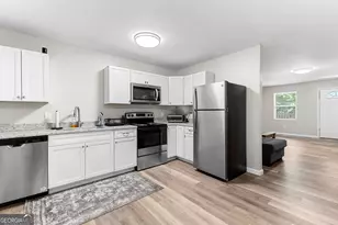 38 Arnco Fifth St, Newnan, GA 30263 - Photo 15