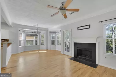 4085 Spring Cove Drive, Duluth, GA 30097 - Photo 9