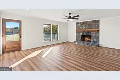 6421 Holly Springs Road, Clermont, GA 30527 - Photo 13