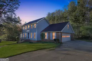 3927 Scarlet Ohara Dr, Ellenwood, GA 30294 - Photo 3