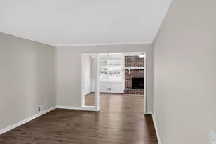 3927 Scarlet Ohara Dr, Ellenwood, GA 30294 - Photo 11