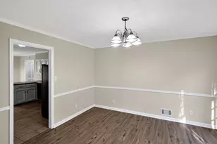 3927 Scarlet Ohara Dr, Ellenwood, GA 30294 - Photo 7