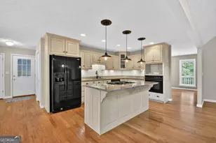 344 Cascades Ln, Blue Ridge, GA 30513 - Photo 31