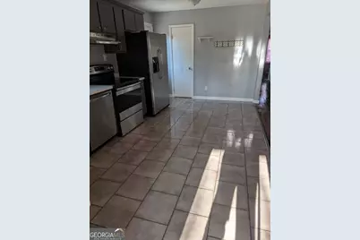 300 Meadowridge Drive, Warner Robins, GA 31093 - Photo 7