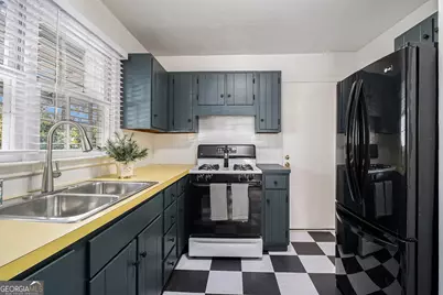 1116 Shepherds Lane NE, Atlanta, GA 30324 - Photo 11