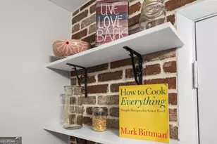 394 6th St NE, Atlanta, GA 30308 - Photo 15