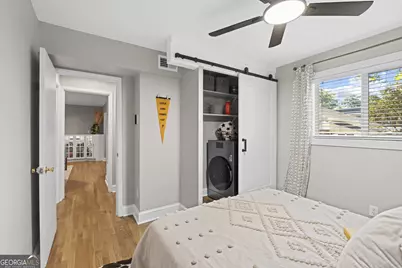 394 6th Street NE #2, Atlanta, GA 30308 - Photo 11