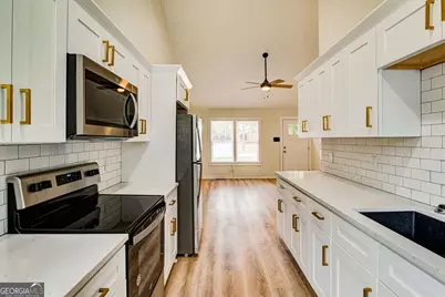 210 Bryan Street, McDonough, GA 30253 - Photo 5