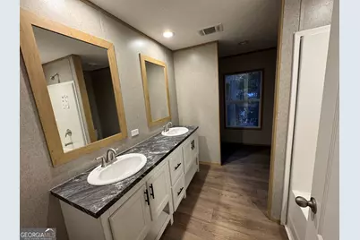 215 Poplar Circle, West Point, GA 31833 - Photo 9