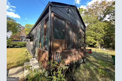 5068 Lorraine Place, Forest Park, GA 30297 - Photo 9