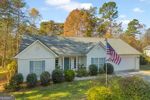 357 Sundew Ln, Mount Airy, GA 30563 - Photo 1