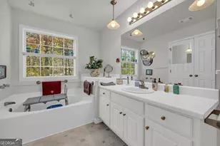 357 Sundew Ln, Mount Airy, GA 30563 - Photo 5