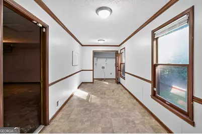 1378 Stoneleigh Hill Road, Lithonia, GA 30058 - Photo 11