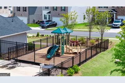 197 Lauritsen Way, Newnan, GA 30265 - Photo 5