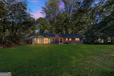 3679 Dial Drive, Stone Mountain, GA 30083 - Photo 25