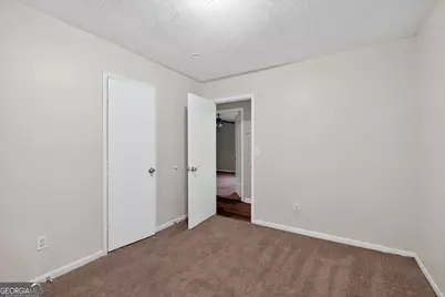 5212 Cindy Way, Stone Mountain, GA 30083 - Photo 17