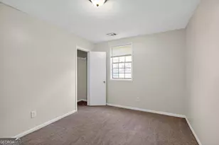 5212 Cindy Way, Stone Mountain, GA 30083 - Photo 19