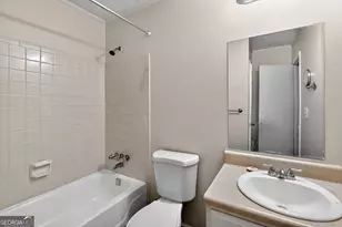 5212 Cindy Way, Stone Mountain, GA 30083 - Photo 15