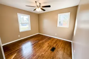 319 Brown Ave, Millen, GA 30442 - Photo 11