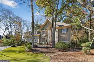 10325 Oxford Mill Cir, Johns Creek, GA 30022 - Photo 5