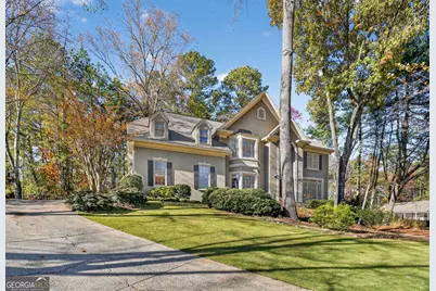 10325 Oxford Mill Circle, Johns Creek, GA 30022 - Photo 3