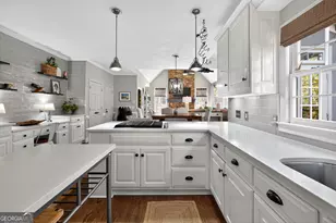 10325 Oxford Mill Cir, Johns Creek, GA 30022 - Photo 25