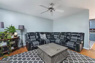 761 Robert E Lee Pkwy, Jonesboro, GA 30238 - Photo 5