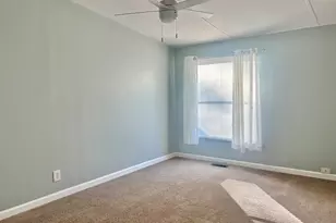 579 Barnesville Rd, Griffin, GA 30224 - Photo 13