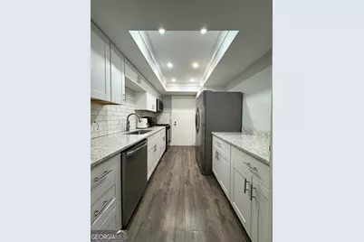 6851 Roswell Road #H13, Sandy Springs, GA 30328 - Photo 7