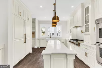 317 E 45th Street, Savannah, GA 31405 - Photo 35