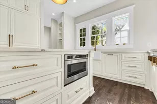 317 E 45th St, Savannah, GA 31405 - Photo 37