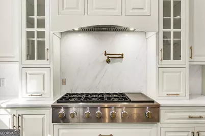 317 E 45th Street, Savannah, GA 31405 - Photo 31