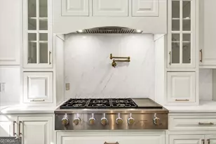 317 E 45th St, Savannah, GA 31405 - Photo 31