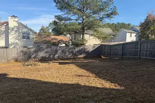 5537 Wellborn Creek Dr, Lithonia, GA 30058 - Photo 37