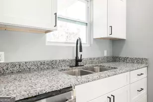 134 Long Pines Cir, East Dublin, GA 31027 - Photo 13