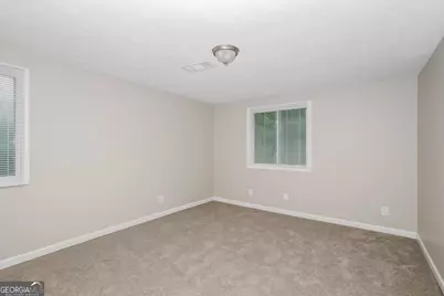 5356 Olde Street, Stone Mountain, GA 30088 - Photo 11