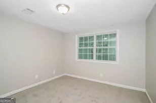 5356 Olde St, Stone Mountain, GA 30088 - Photo 9