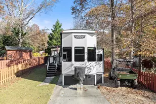 160 Elkmont Trl, Cleveland, GA 30528 - Photo 3