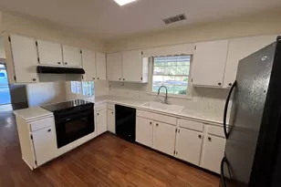 311 Fairmont Dr, Dublin, GA 31021 - Photo 3