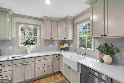 1297 Wesleyan Drive, Macon, GA 31210 - Photo 13