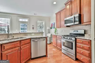 605 Lexington Village, Peachtree City, GA 30269 - Photo 9