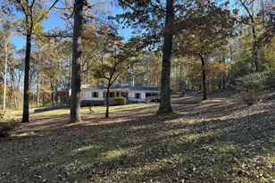 275 Hanson Dr, Lagrange, GA 30240 - Photo 3